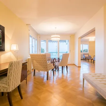 Sunstar Stunning And Modern / Apartamento Montreux